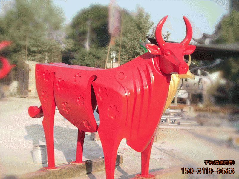 不锈钢抽象牛雕塑