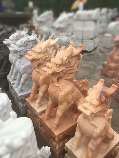 雕塑的材质及其区分真假的方式
