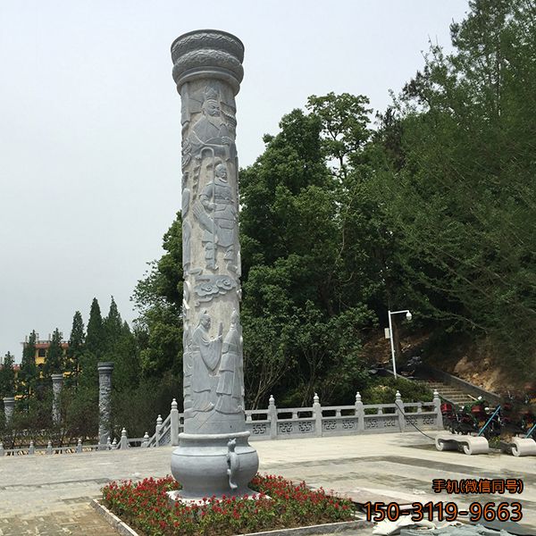 龙浮雕石雕柱