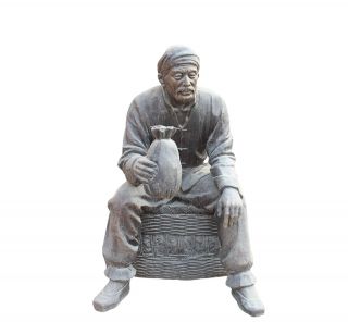 玻璃钢人物雕塑的特点