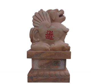 貔貅雕塑的造型和开光技巧