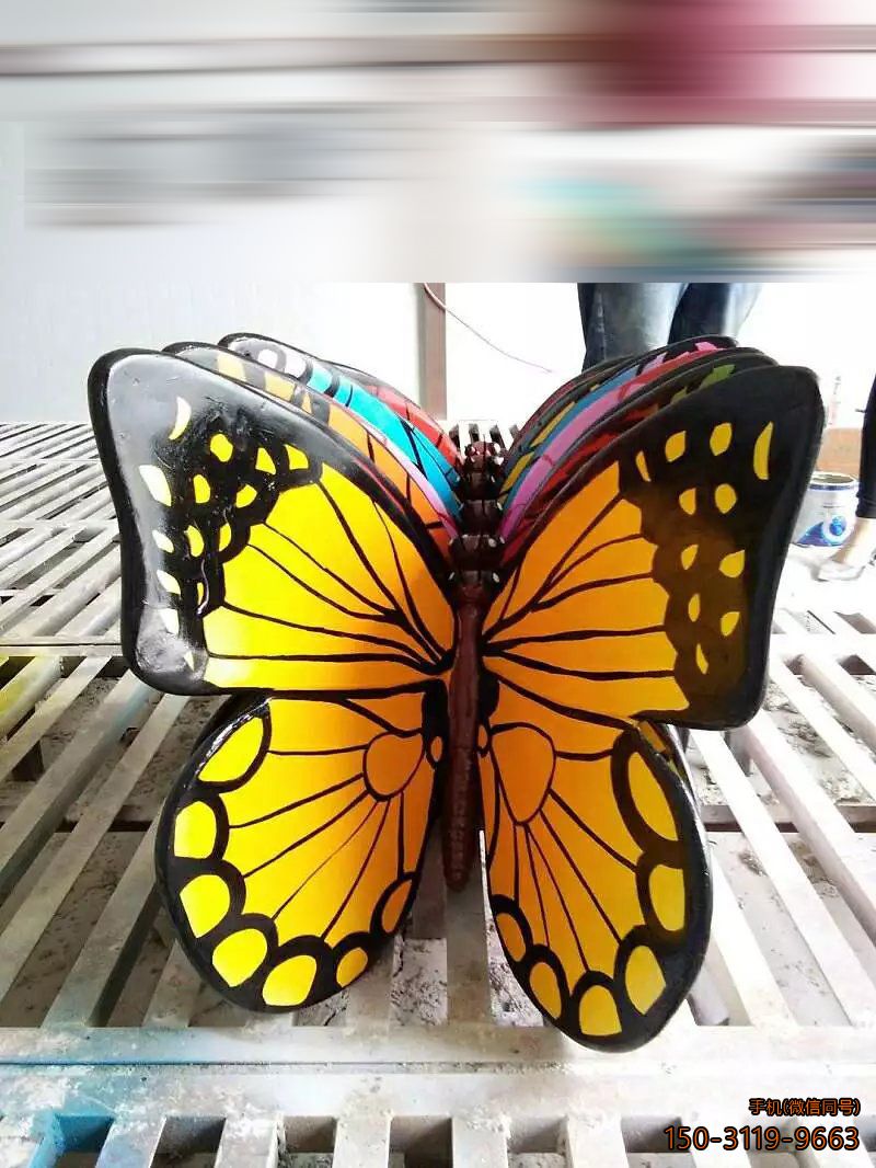 彩绘蝴蝶雕塑玻璃钢动物摆件