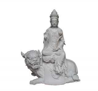 铸铜雕塑的价格多少？