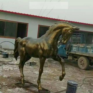 玻璃钢功夫熊猫雕塑