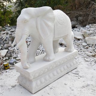 秦汉时期宏伟的雕塑风格