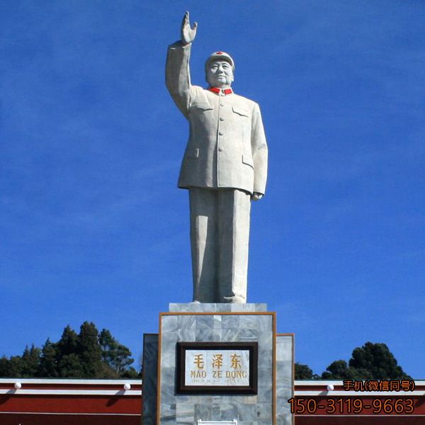 军装毛主席全身像雕塑