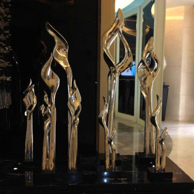 浅谈雕塑的技术及其审美方法