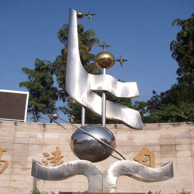 公共艺术不锈钢雕塑设计中观念的运用