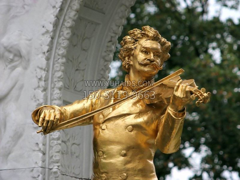 奥地利作曲家圆舞曲之王小约翰·施特劳斯鎏金铜像雕塑
