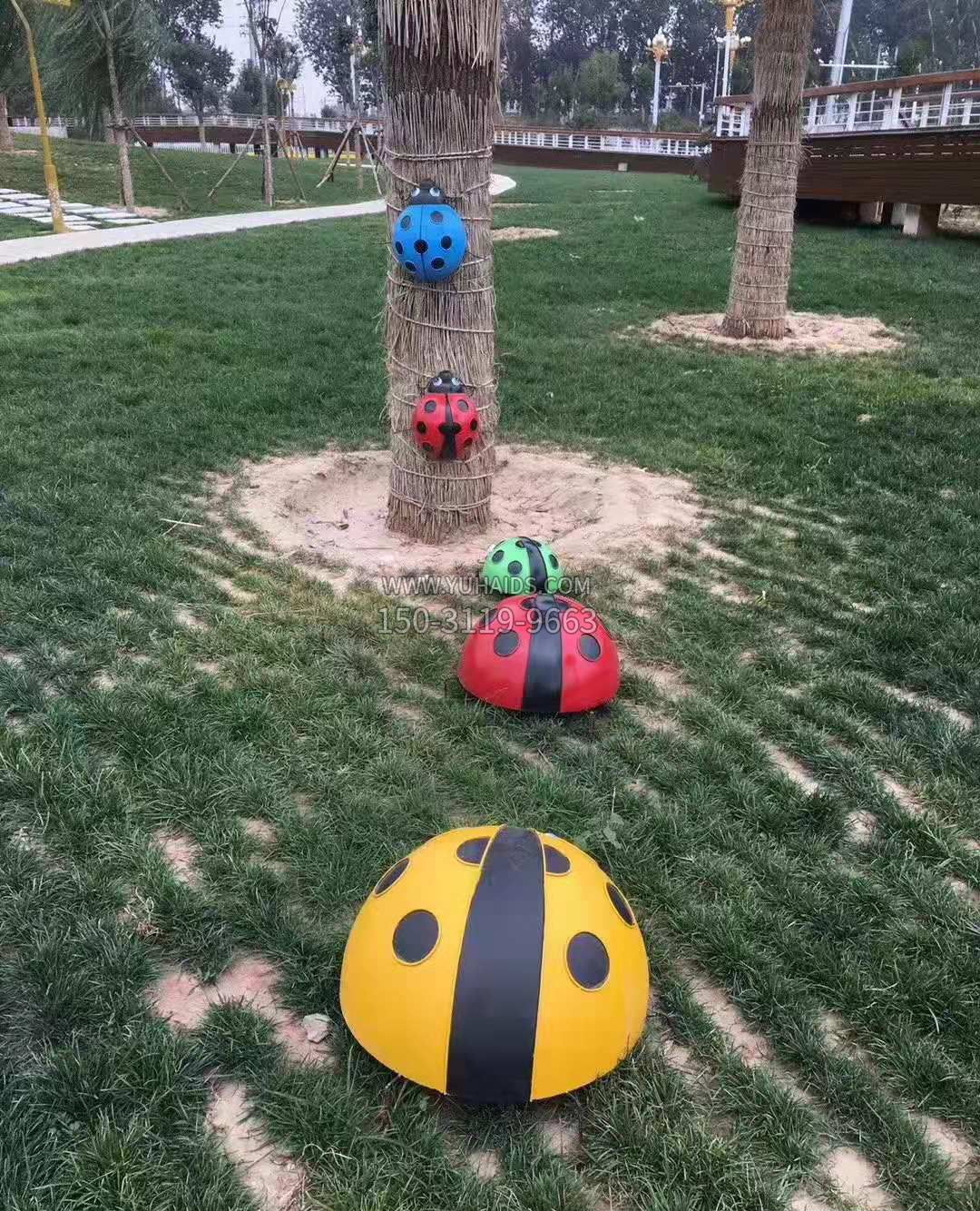 玻璃钢彩绘甲壳虫雕塑公园景观摆件 (2)