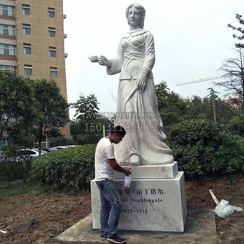 医院园林提灯天使南丁格尔石雕塑