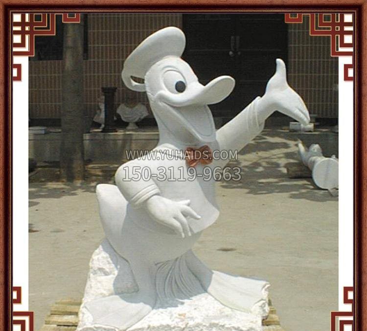 石雕唐老鸭卡通动物雕塑