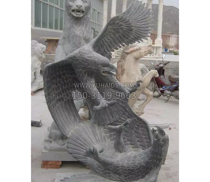 两只老鹰石雕雕塑