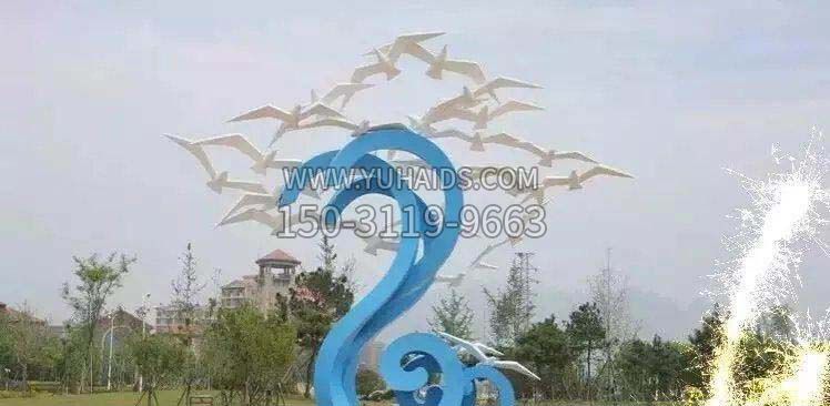 海边不锈钢海浪和海鸥雕塑