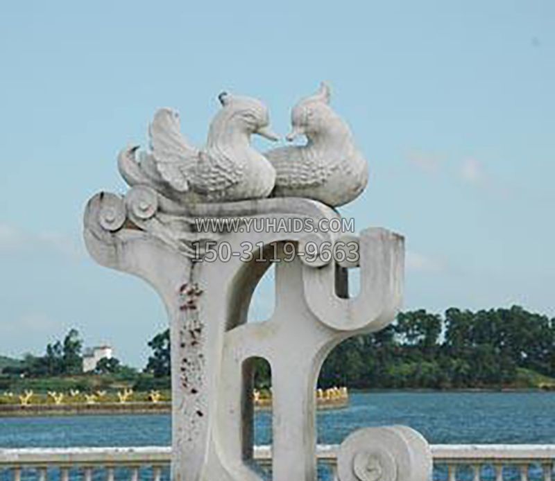 海边鸳鸯景观石雕雕塑