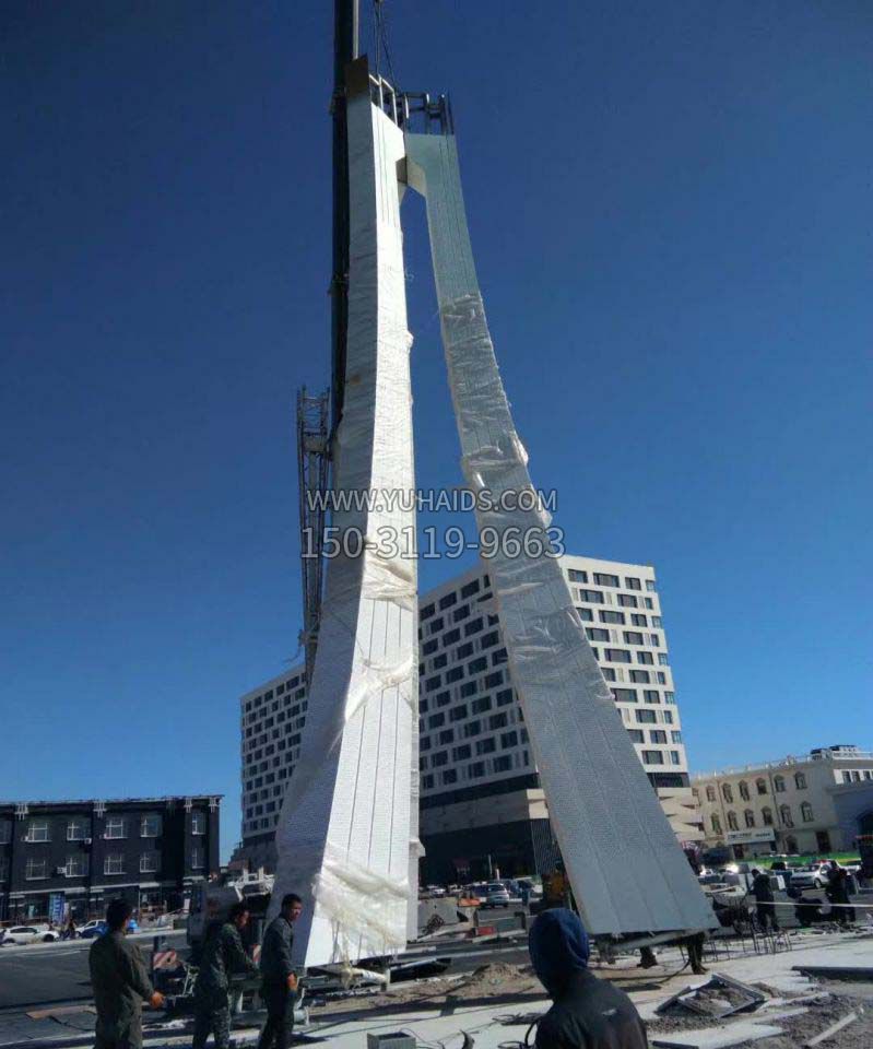 大型不锈钢广场建筑雕塑