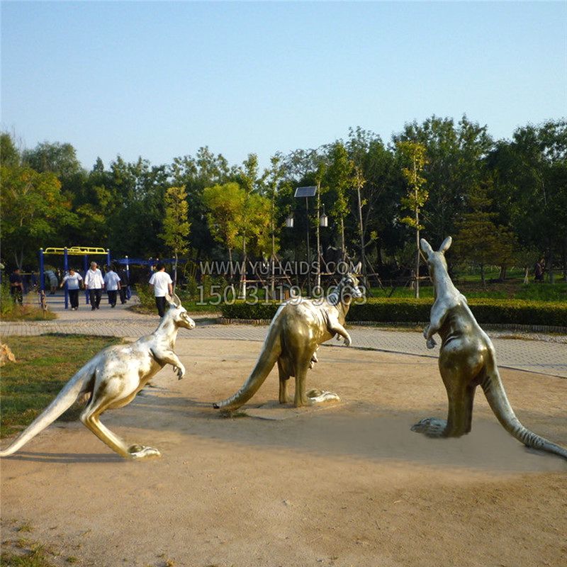 纯铜袋鼠公园雕塑摆件-小区公园和谐动物景观