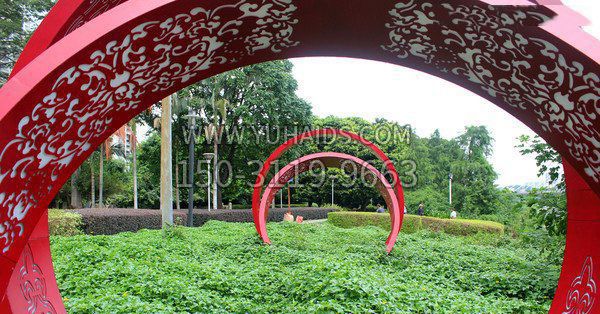 广场不锈钢相接花环景观雕塑 广场不锈钢相接花环景观雕塑