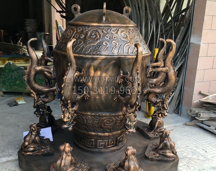 玻璃钢仿铜地动仪,中国古代仪器景观雕塑摆件