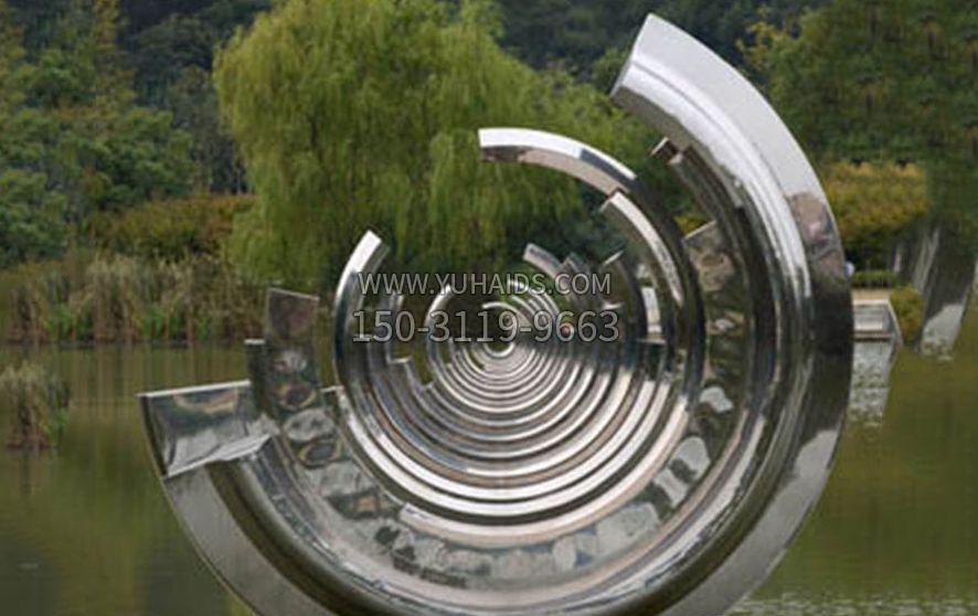 不锈钢半圆字母景观雕塑