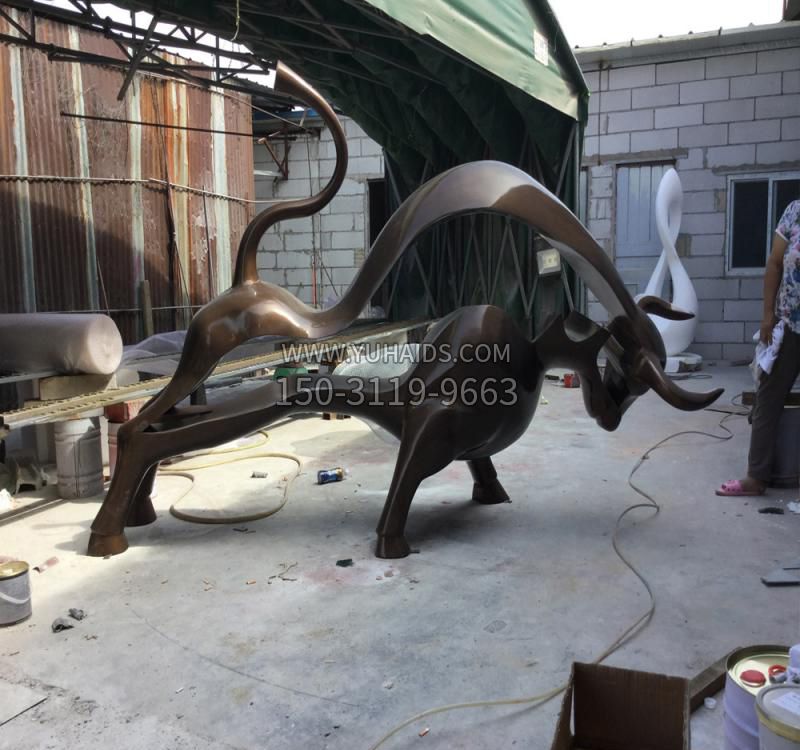 不锈钢小羊肖恩抽象动物雕塑 不锈钢小羊肖恩抽象动物雕塑