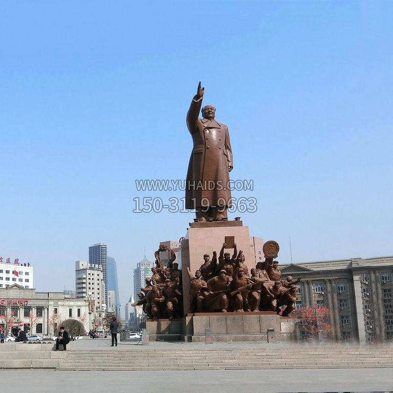 城市广场毛主席大型人物群景观雕塑