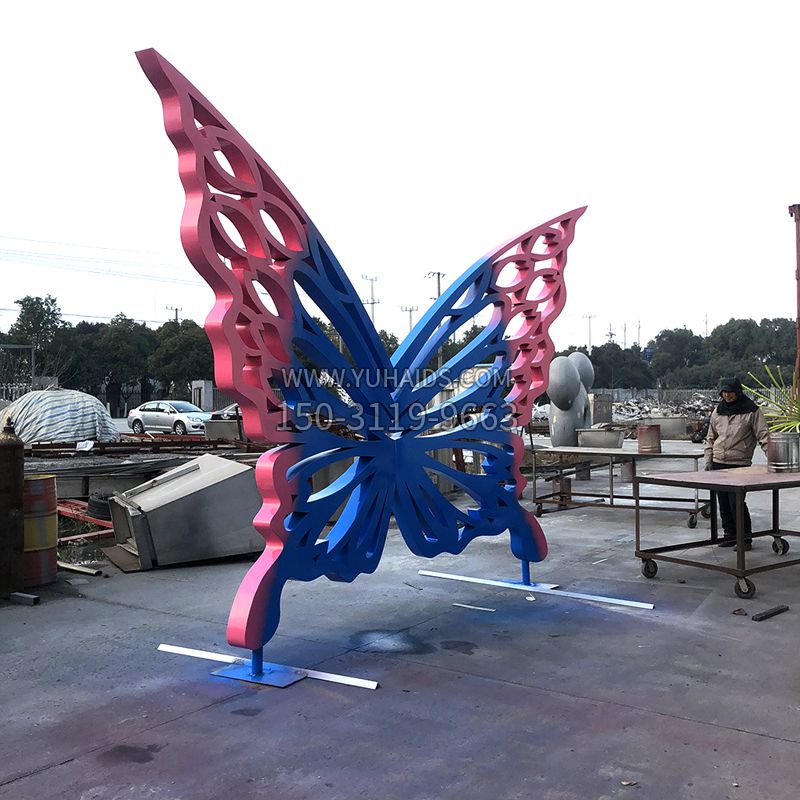 大型蝴蝶不锈钢喷漆雕塑