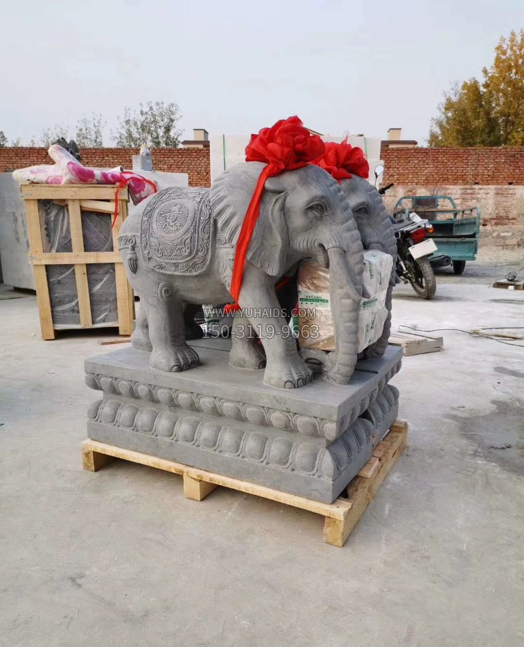 大理石招财大象雕塑