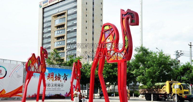 公园不锈钢抽象骆驼动物雕塑