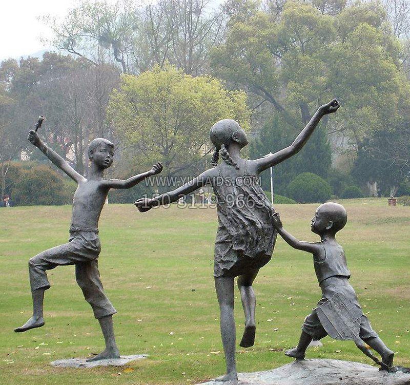 公园人物放风筝的儿童铜雕雕塑