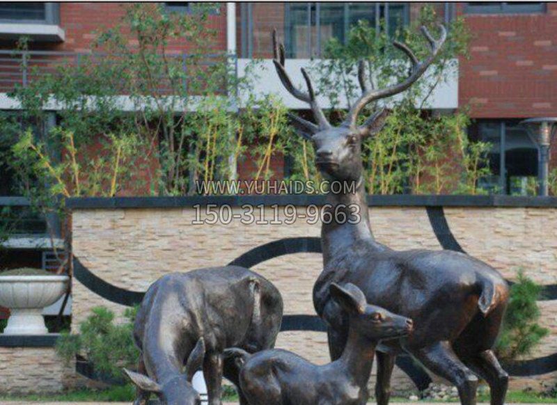 公园梅花鹿动物铜雕雕塑