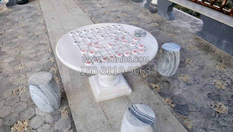 安装玻璃钢抱着柱子的熊猫-玻璃钢抱着柱子的熊猫有什么作用? - 玉海雕塑