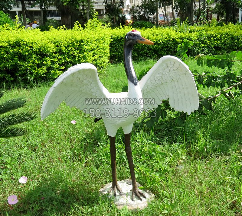 公园仙鹤雕塑