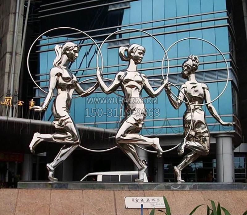 广场不锈钢跳舞美女景观雕塑