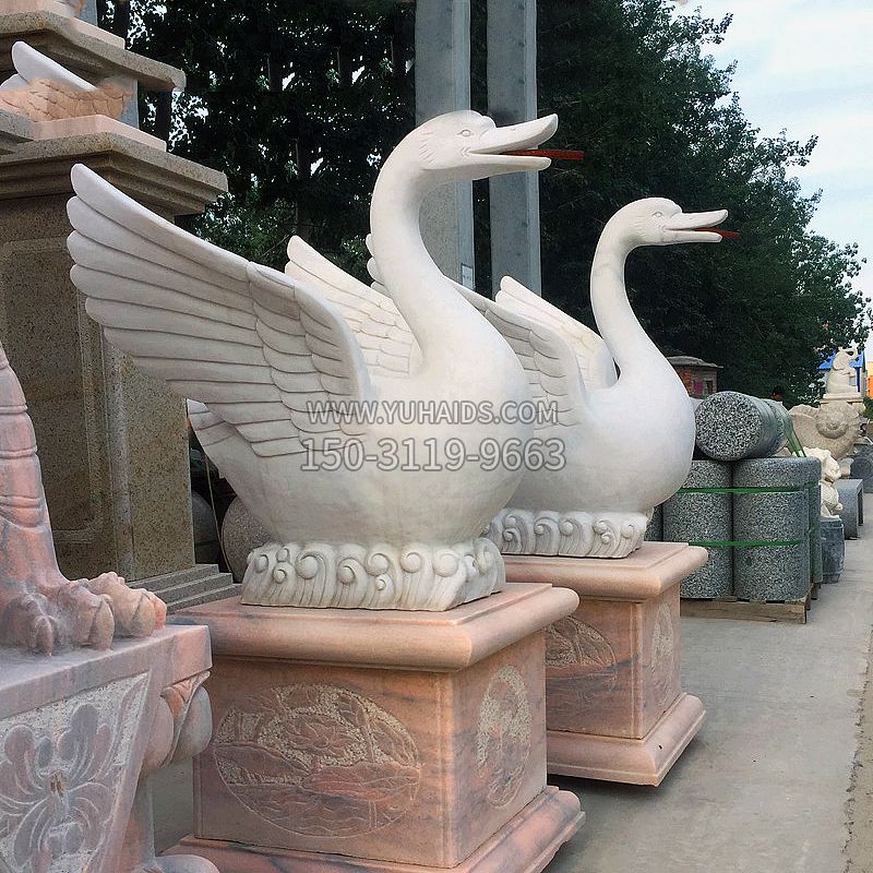 汉白玉天鹅石雕-庭院别墅喷水动物摆件雕塑