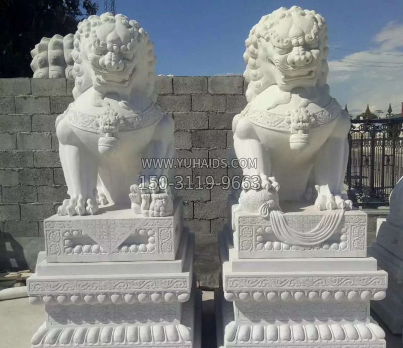 汉白玉镇宅狮子石雕塑
