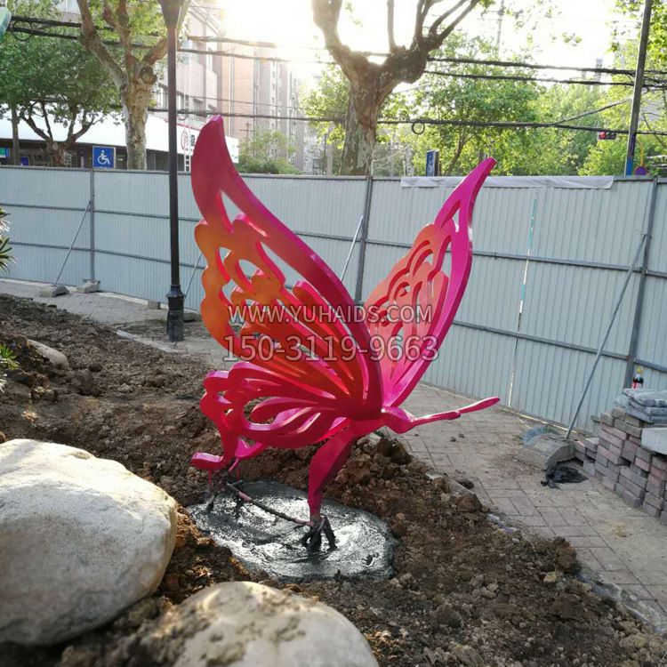 红色不锈钢蝴蝶园林动物摆件雕塑