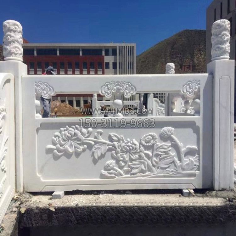 菊花石雕栏板雕塑