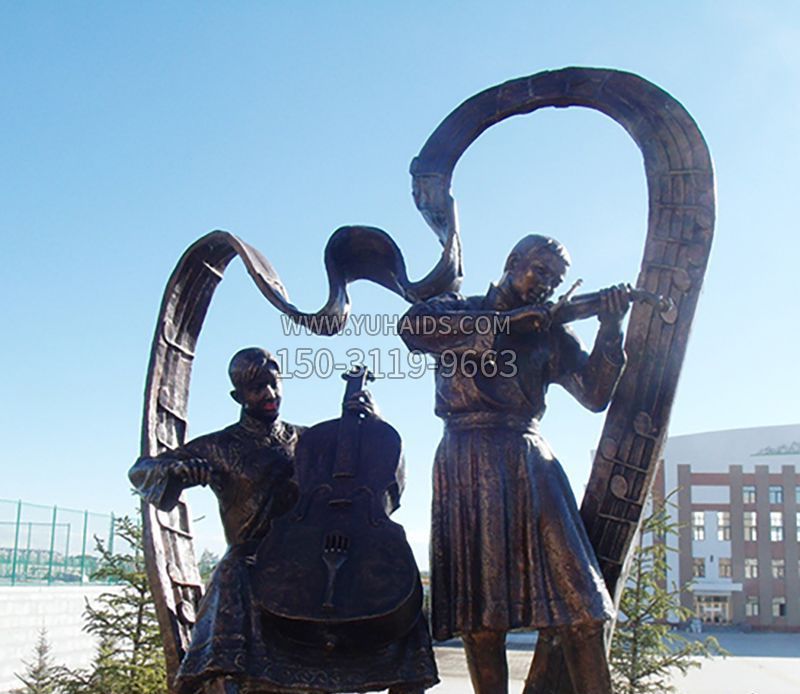 拉提琴广场人物奏乐铜雕雕塑