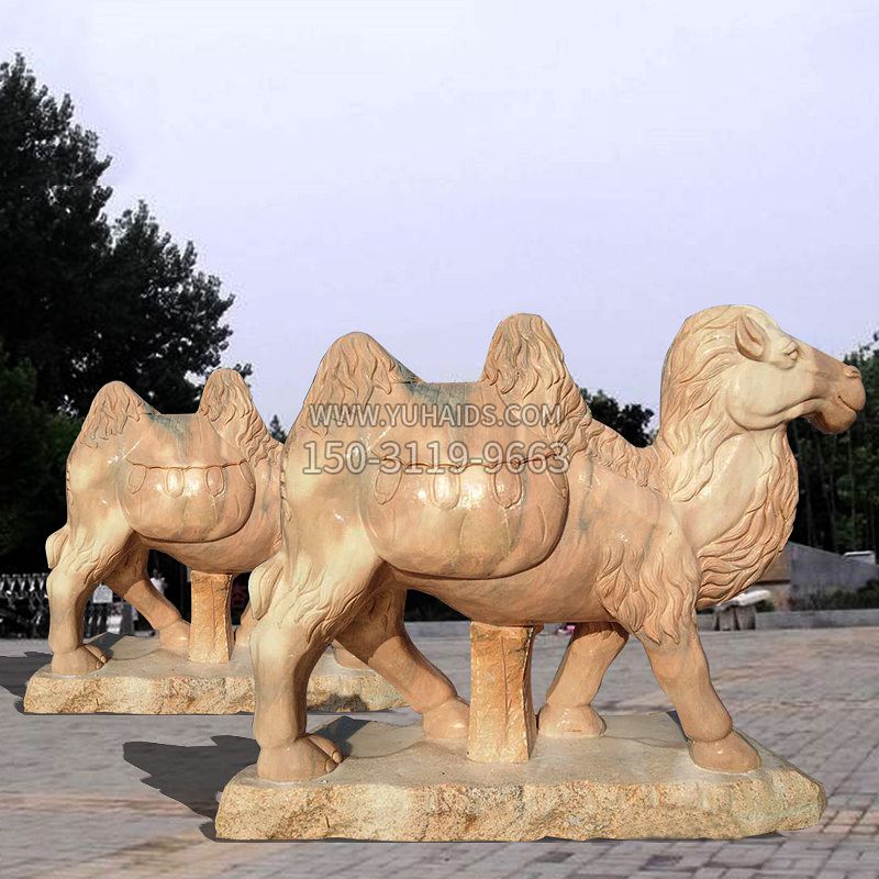 骆驼雕塑晚霞红石雕动物