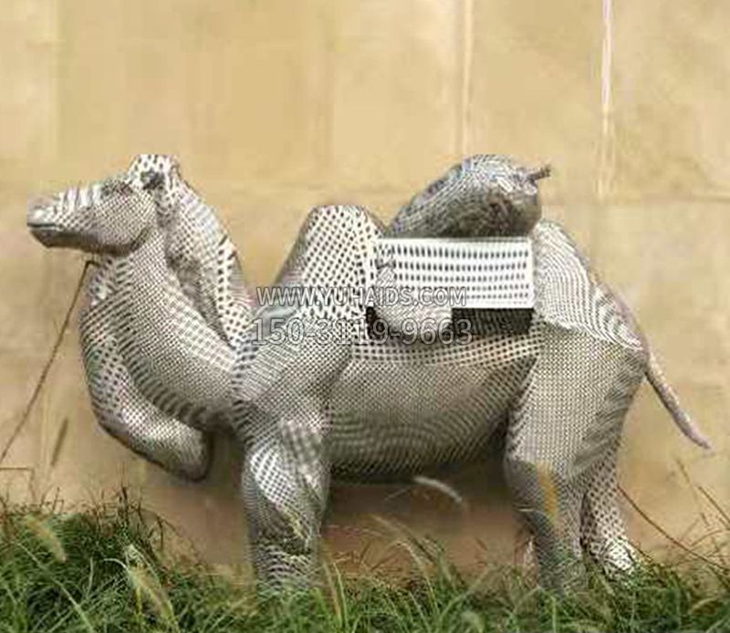 骆驼不锈钢户外雕塑