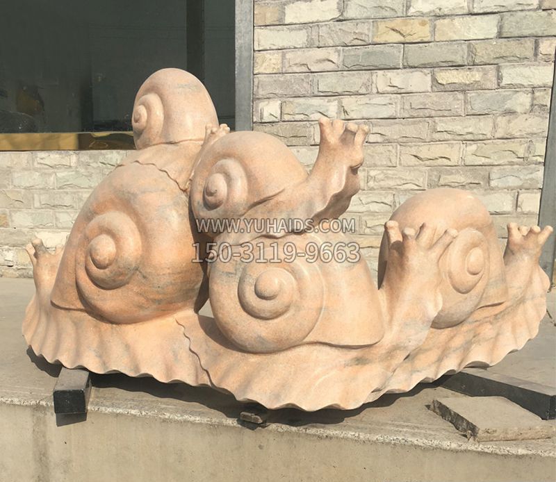 爬行蜗牛石雕雕塑