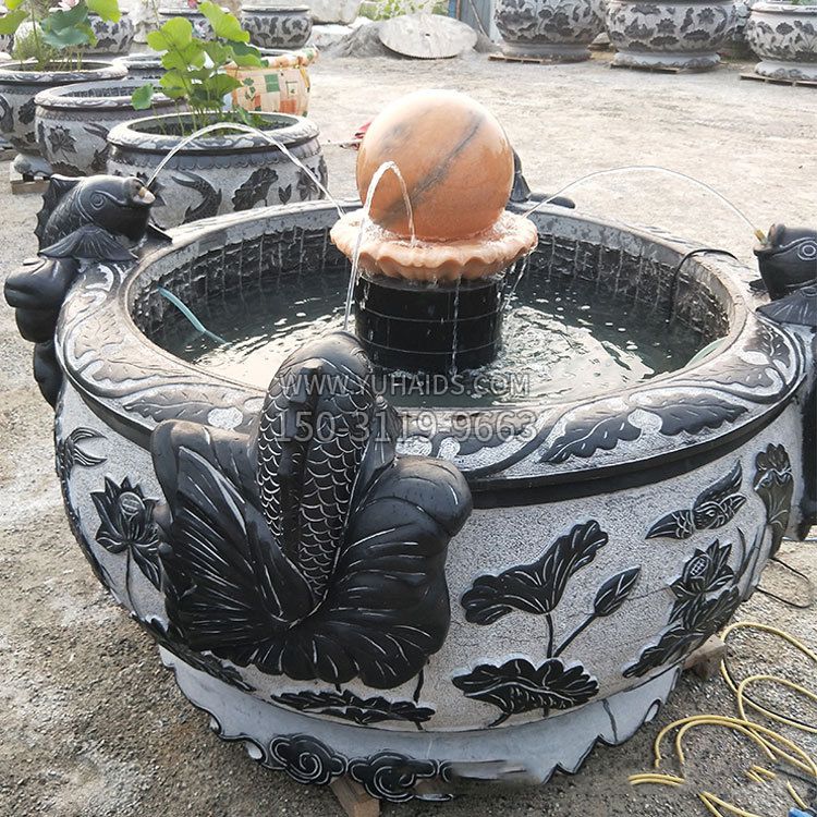 青石喷水鱼缸雕塑