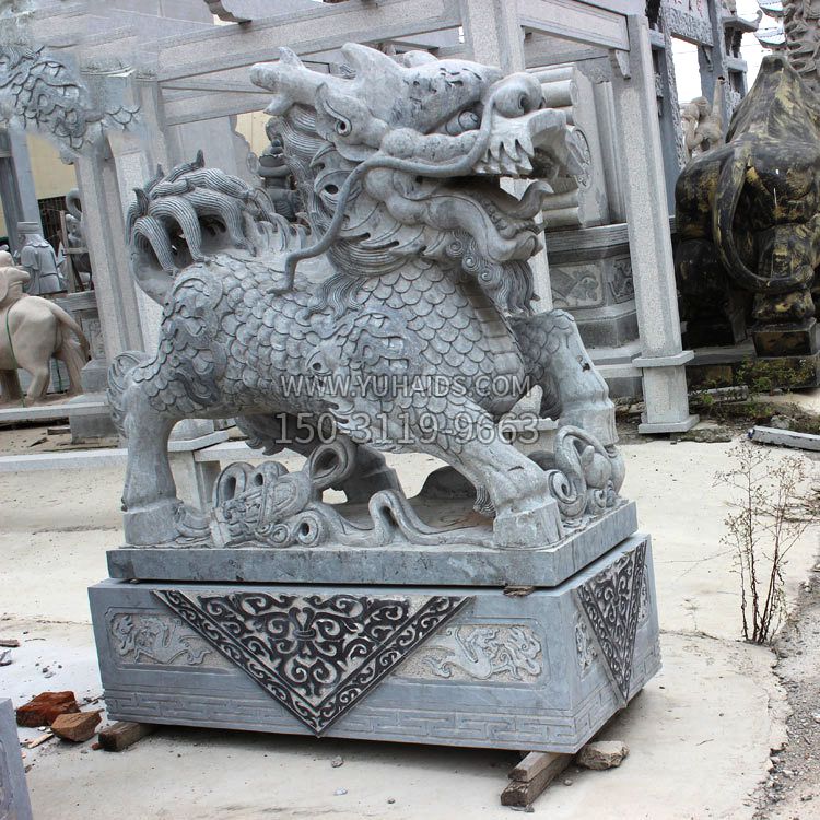 青石仿古石雕麒麟雕塑