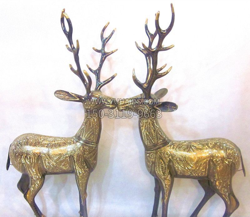 青铜雕塑鹿