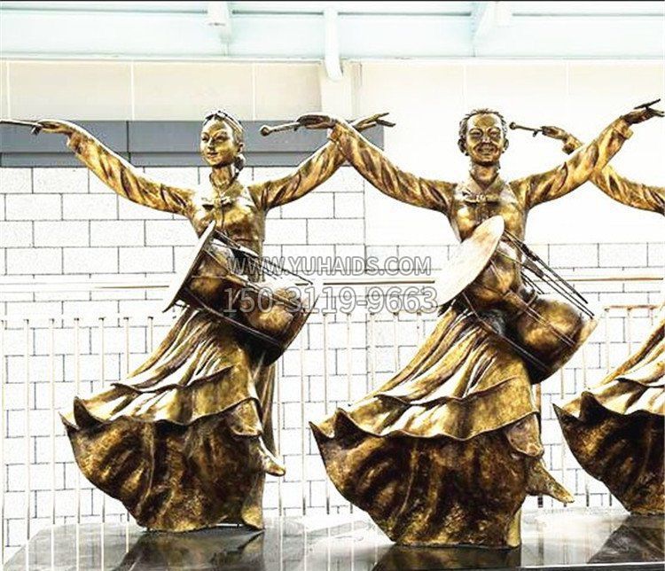 少数民族跳舞人物铜雕雕塑