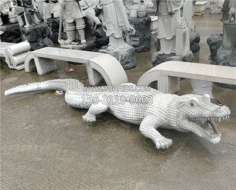 石雕鳄鱼花岗岩园林景区观赏动物摆件雕塑
