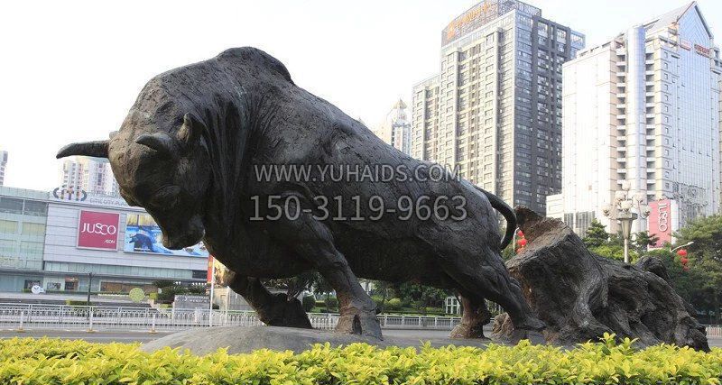 拓荒牛广场动物铜雕