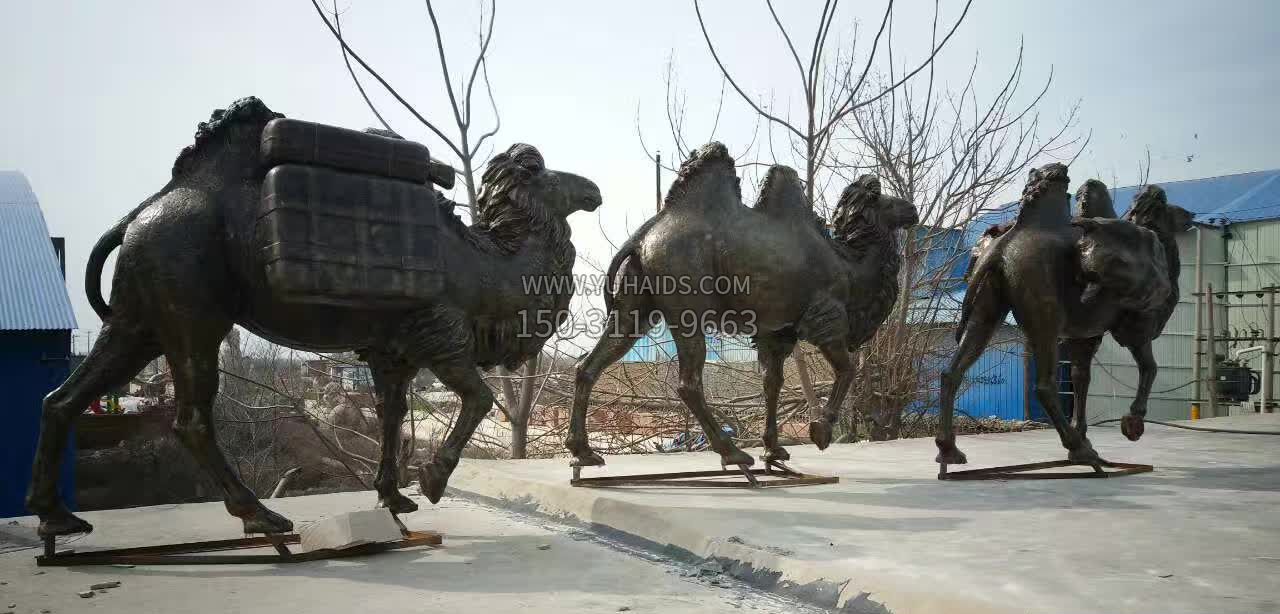 丝绸之路铜骆驼雕塑