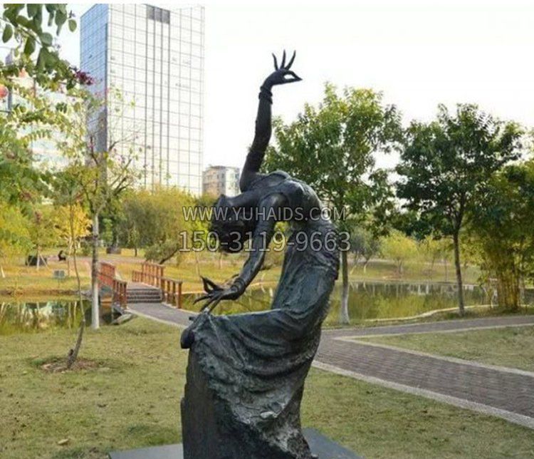 铜雕公园跳舞女孩雕塑